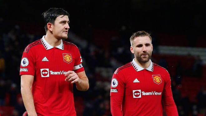 犹豫地以 犹豫地以