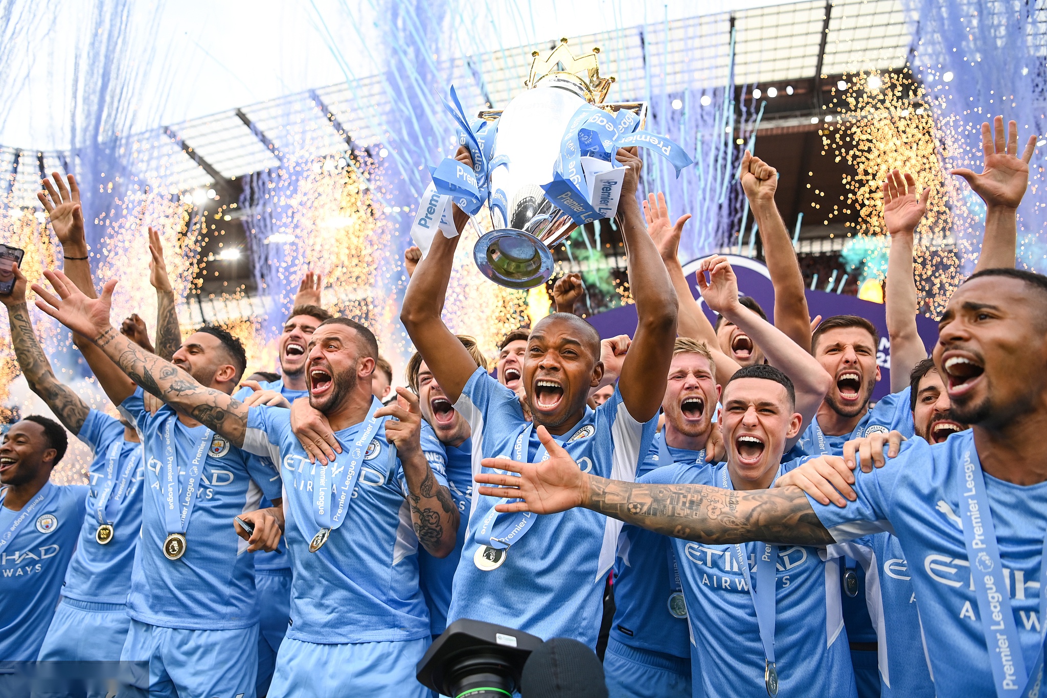 连升班马球 连升班马球